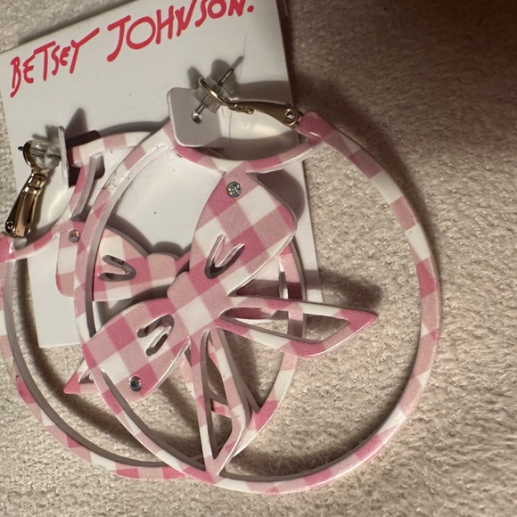 Betsy Johnson Pink & White Gingham Bow Delicate Rhinestones Hoop Earring NWT - Picture 4 of 10